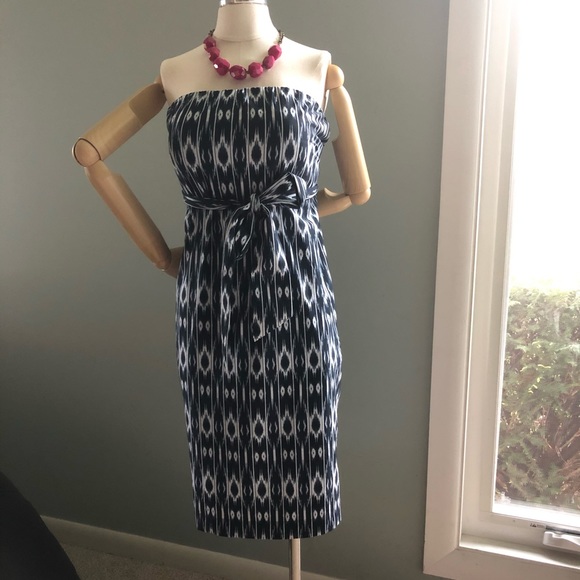 Athleta Dresses & Skirts - Athleta Strapless Dress